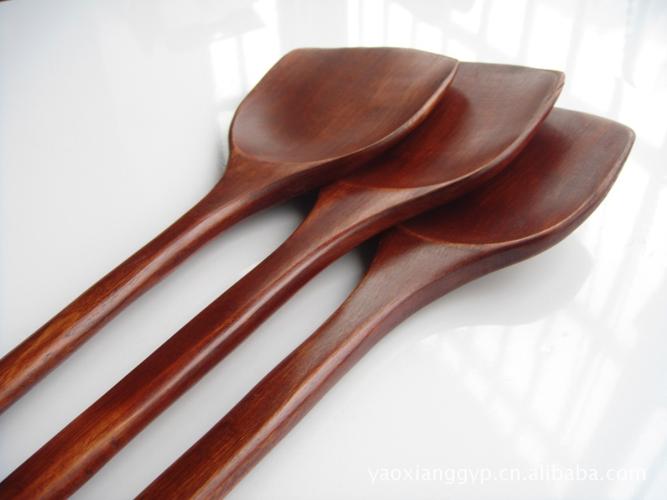 供应红漆木铲 竹木制品 环保竹木工艺品 厨房用具 厂家直销